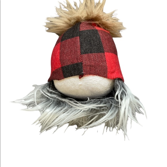 Handcrafted Gnomes - Picture 4 of 5